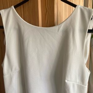 🤍 Lulu’s Gorgeous structured cream dress (size M) 🤍